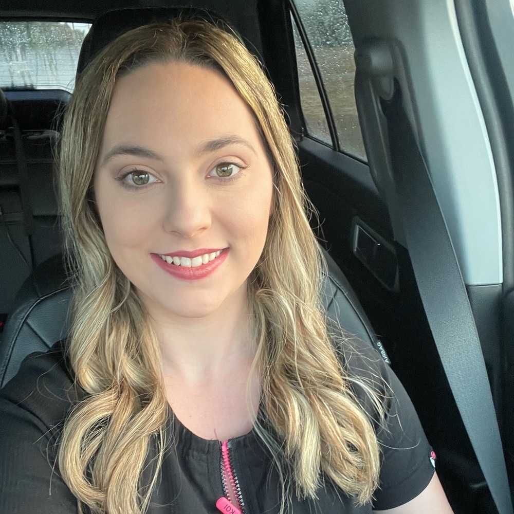 Meet your Posher, Kristin
